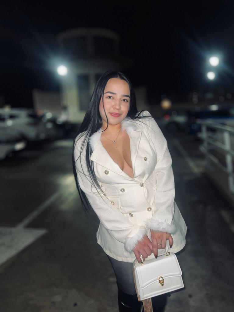 614959281: Chica busca chico en Toledo