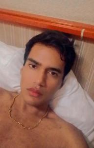 610849072: Chico busca chica en Murcia