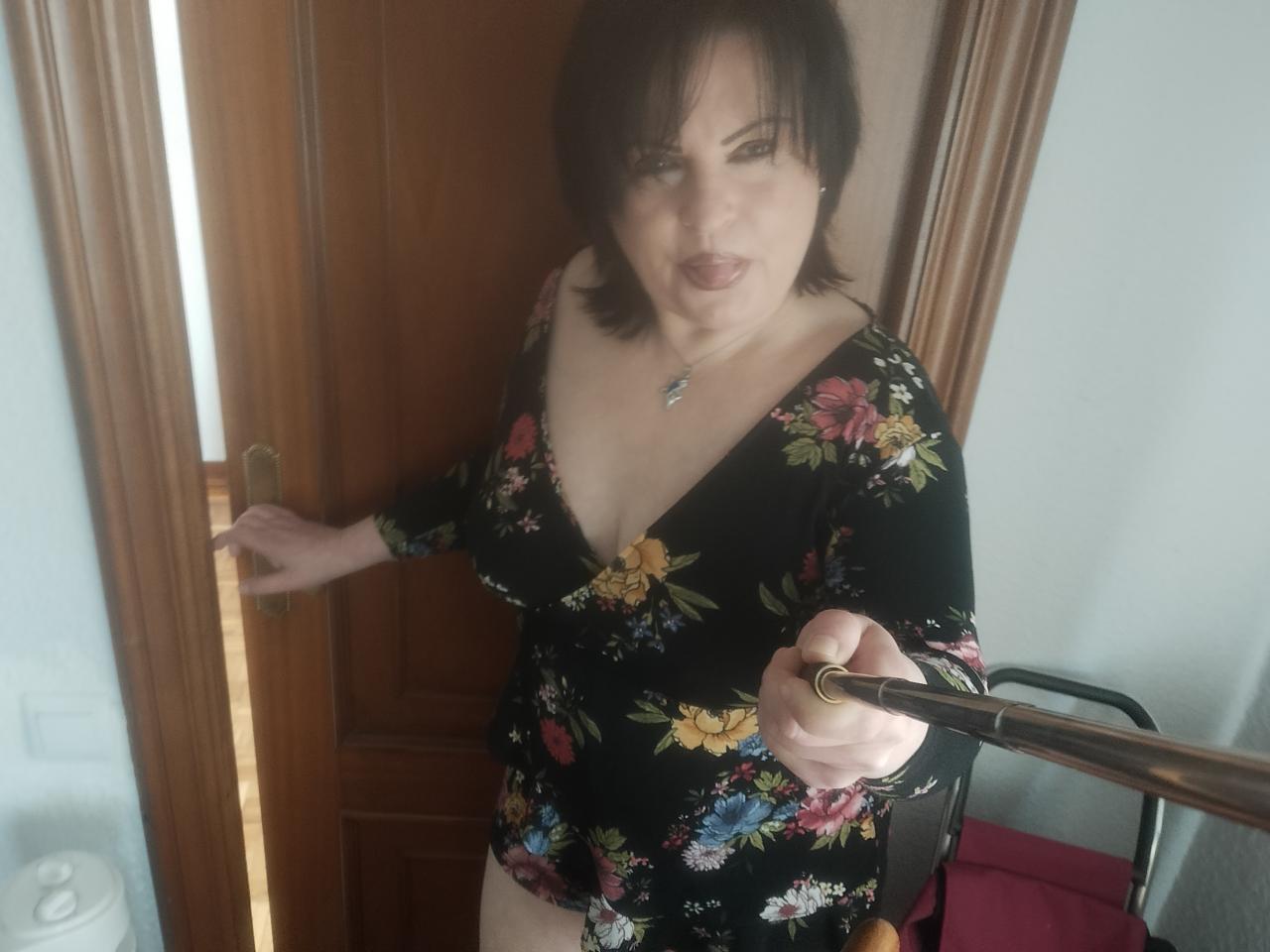 639772782: Chica busca chico en Navarra