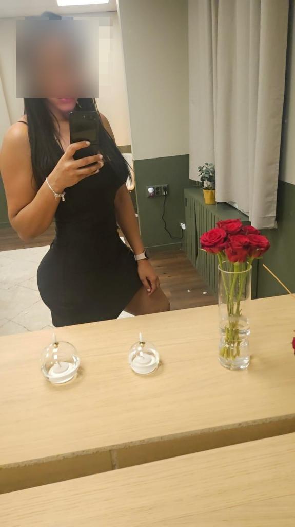 661128980: Chica busca chico en Madrid