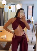 643861293: Chica busca chico en La Coruña