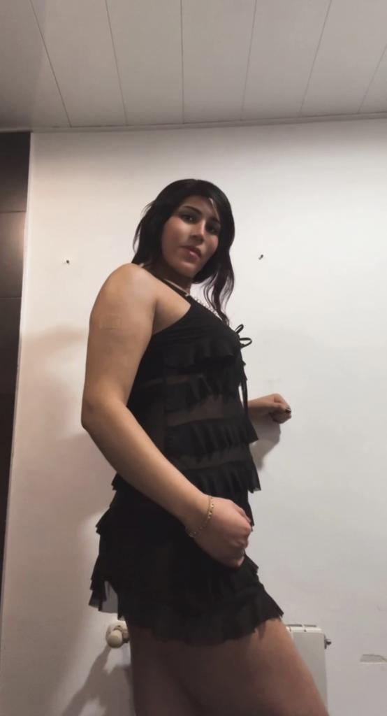 612567790: Chica busca chico en Barcelona