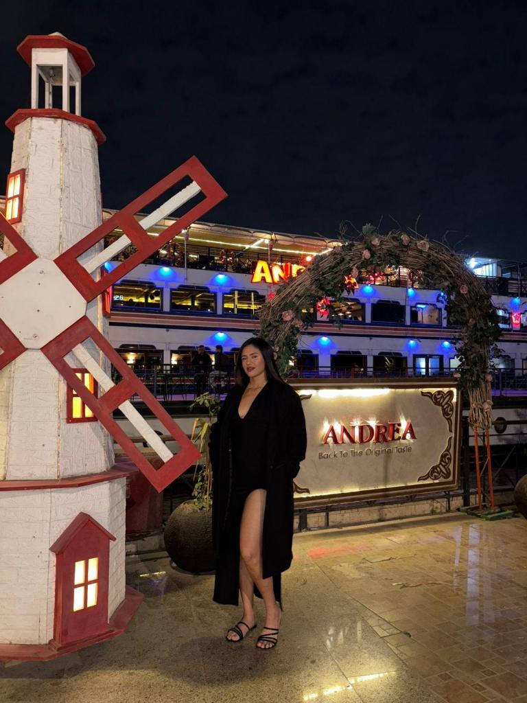 642428998: Chica busca chico en Sevilla