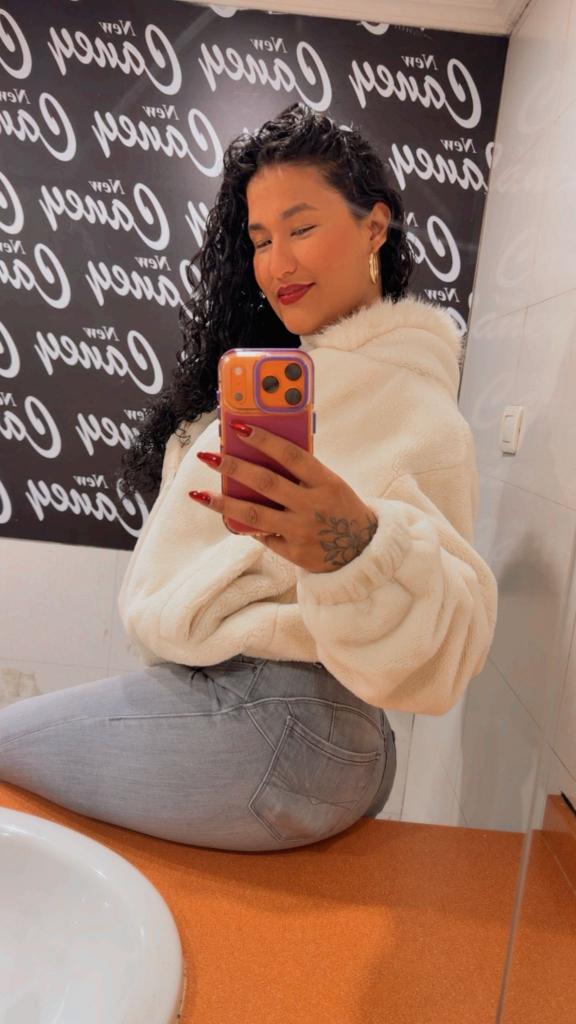 608539318: Chica busca chico en Burgos