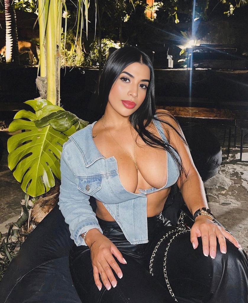 Chica busca chico en Mallorca: 