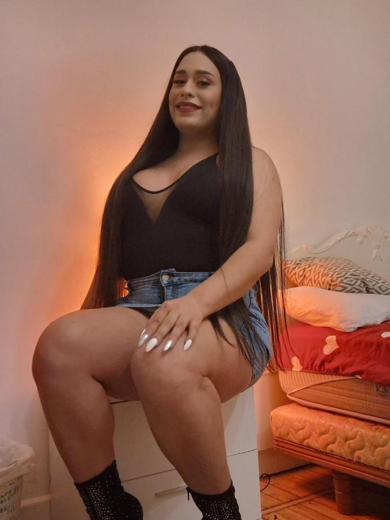 611275347: Transexual en Cantabria