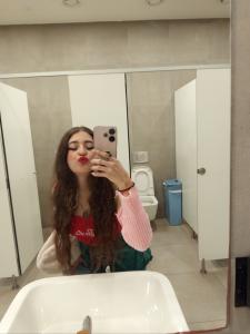 674619814: Chica busca chico en Málaga