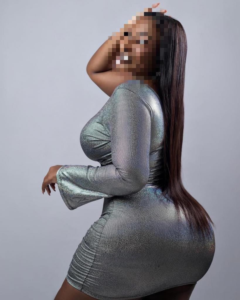 Chica busca chico en Burgos: 