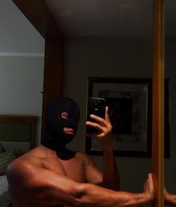 623740909: Chico busca chica en Zaragoza