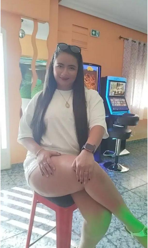 742055785: Chica busca chico en Almería