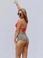 698503881: Chica busca chico en Madrid