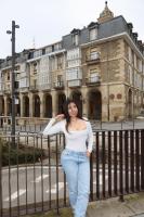 697902454: Chica busca chico en Guipúzcoa