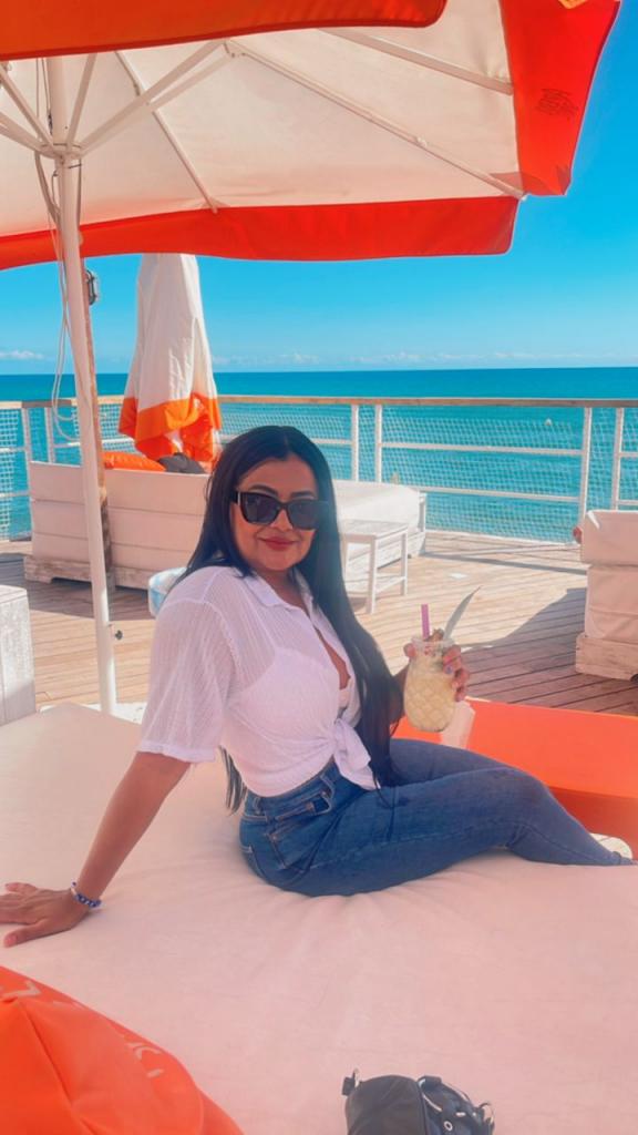 Chica busca chico en Cádiz: 