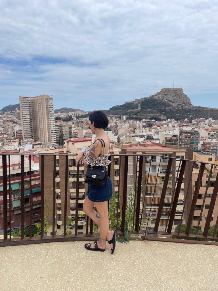 603986101: Chica busca chico en Asturias