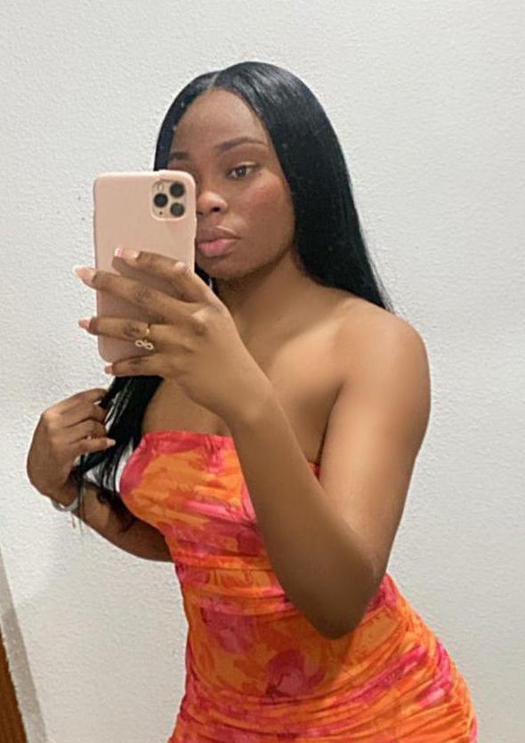 663736618: Chica busca chico en Tarragona