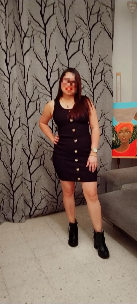 631217429: Chica busca chico en Madrid