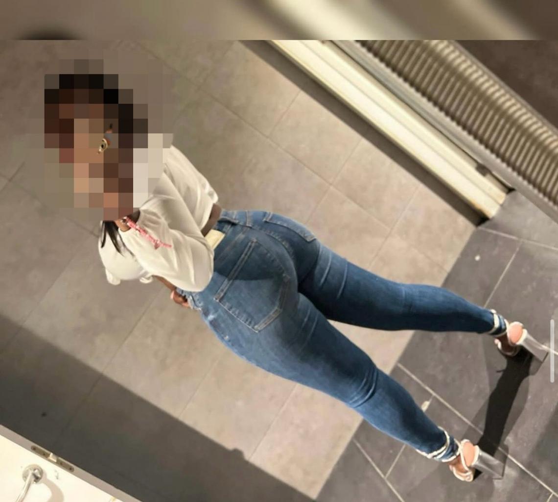 613791192: Chica busca chico en Málaga
