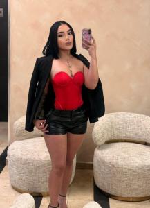 663406202: Chica busca chico en Granada