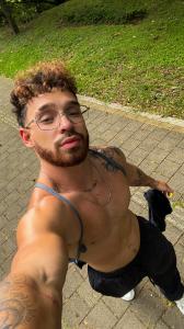 622171949: Chico busca chica en Zaragoza