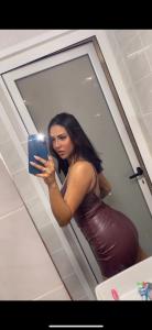 742093058: Chica busca chico en Valencia