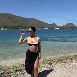 691775762: Chica busca chico en Madrid