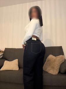 643610823: Chica busca chico en Lugo