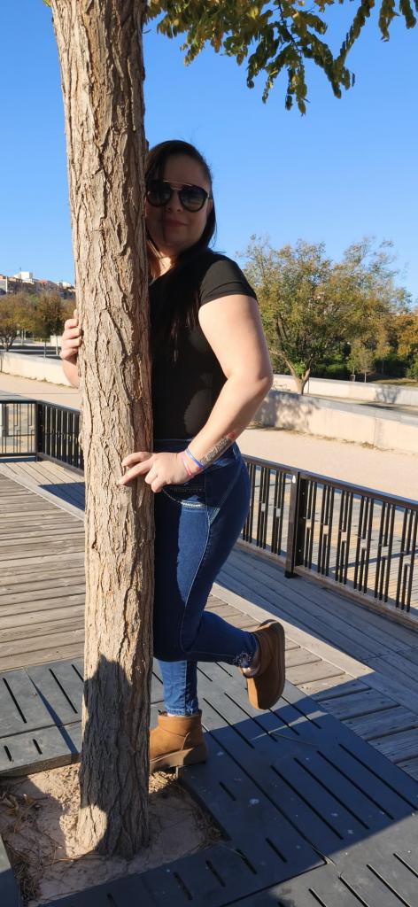 Chica busca chico en Castellón: 