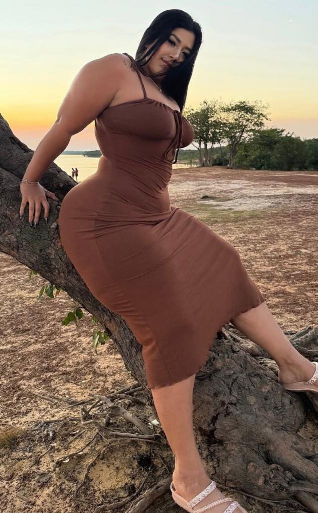 624317785: Chica busca chico en Barcelona