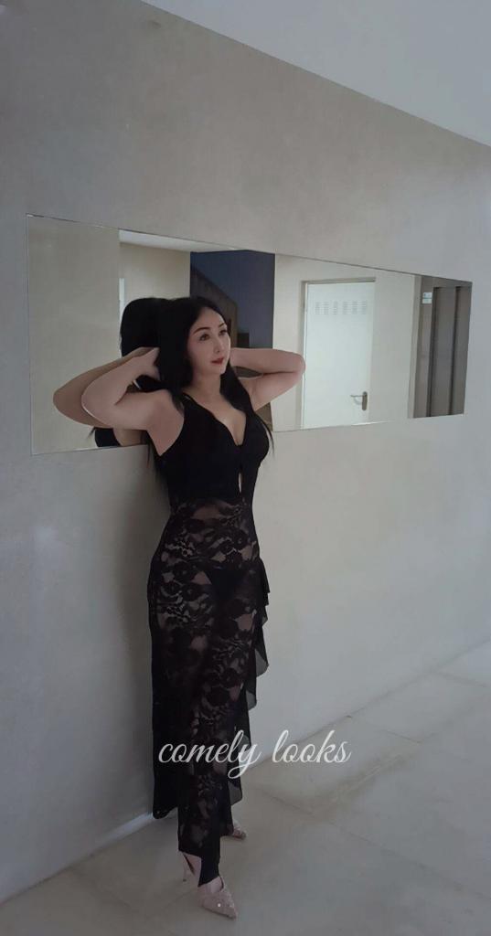 670788367: Chica busca chico en Valencia