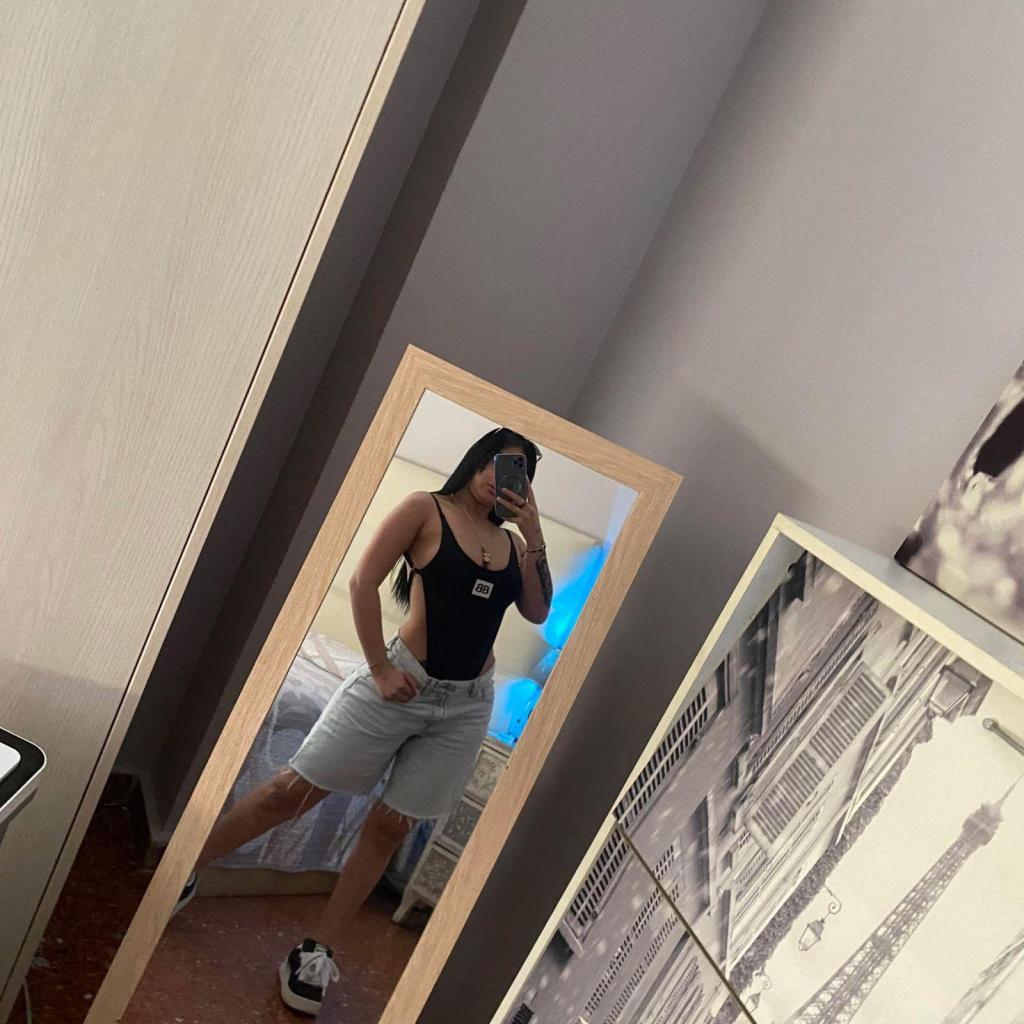 Chica busca chico en Lérida: 