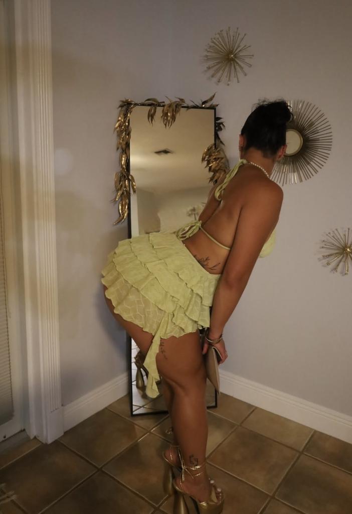 Chica busca chico en Lugo: 