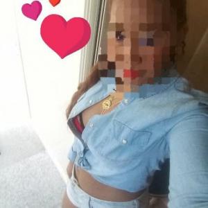 654283648: Chica busca chico en La Coruña