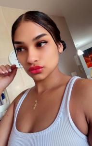 986419963: Chica busca chico en Pontevedra