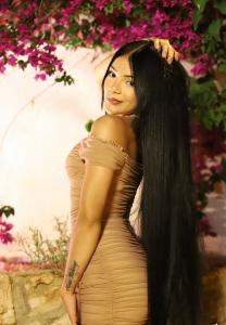 631329886: Chica busca chico en Valencia