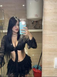 672279134: Chica busca chico en Málaga