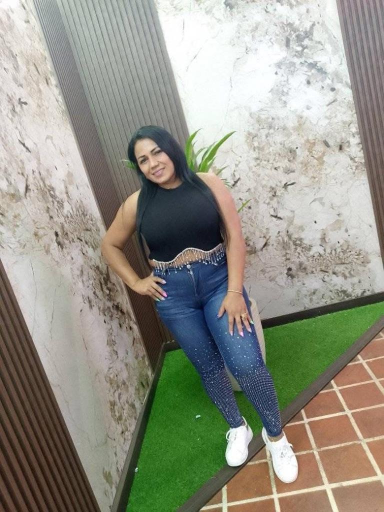 711215495: Chica busca chico en Málaga