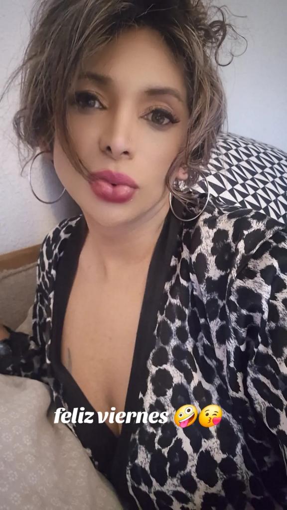 613439052: Travesti en Cáceres