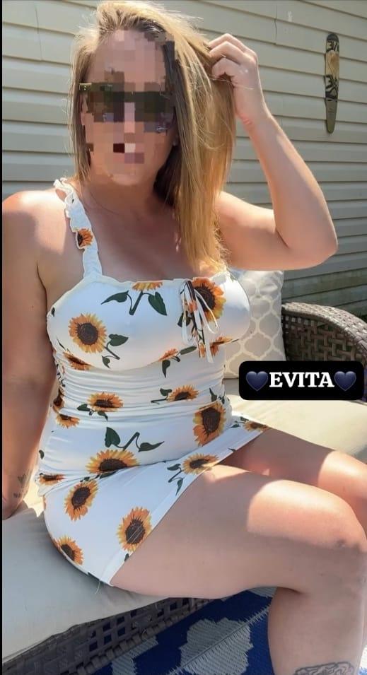 613923982: Chica busca chico en Almería