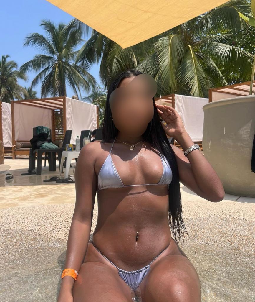 641725483: Chica busca chico en Madrid