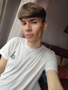 644087698: Chico busca chica en Asturias