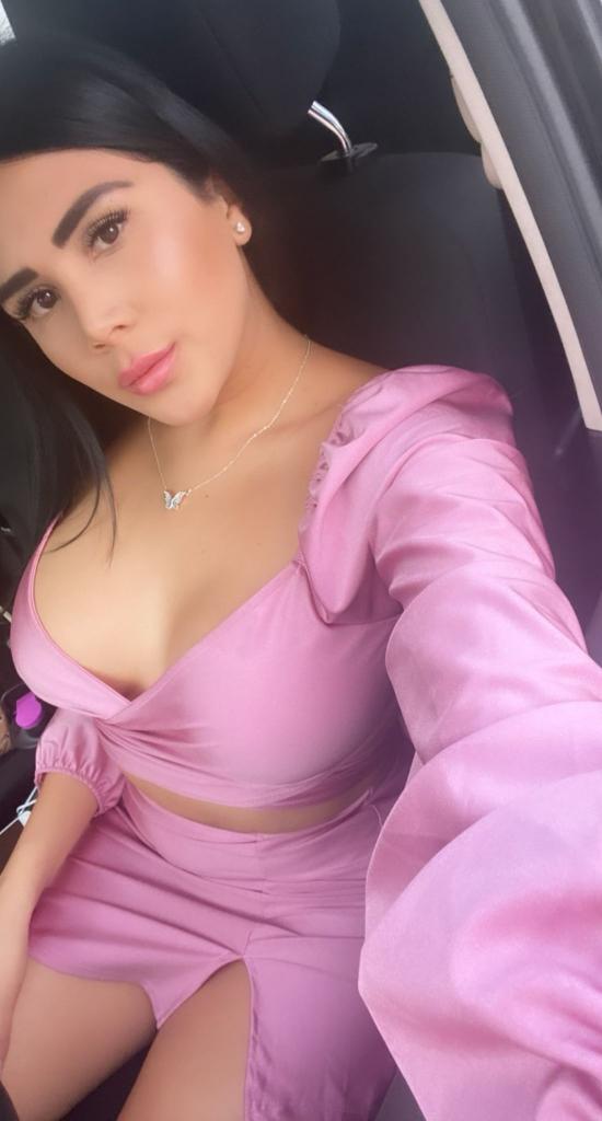 602035181: Chica busca chico en Orense