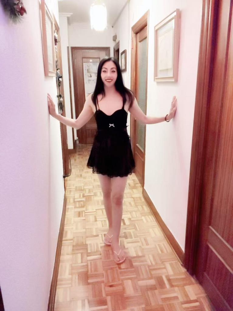 663581777: Chica busca chico en Guipúzcoa